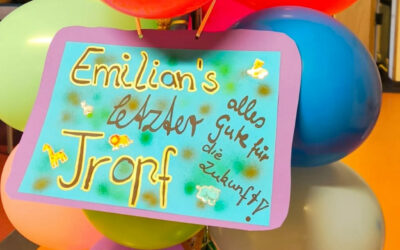 Ein weiteres glückliches Kind. Emilian hat seinen letzten Tropf bekommen