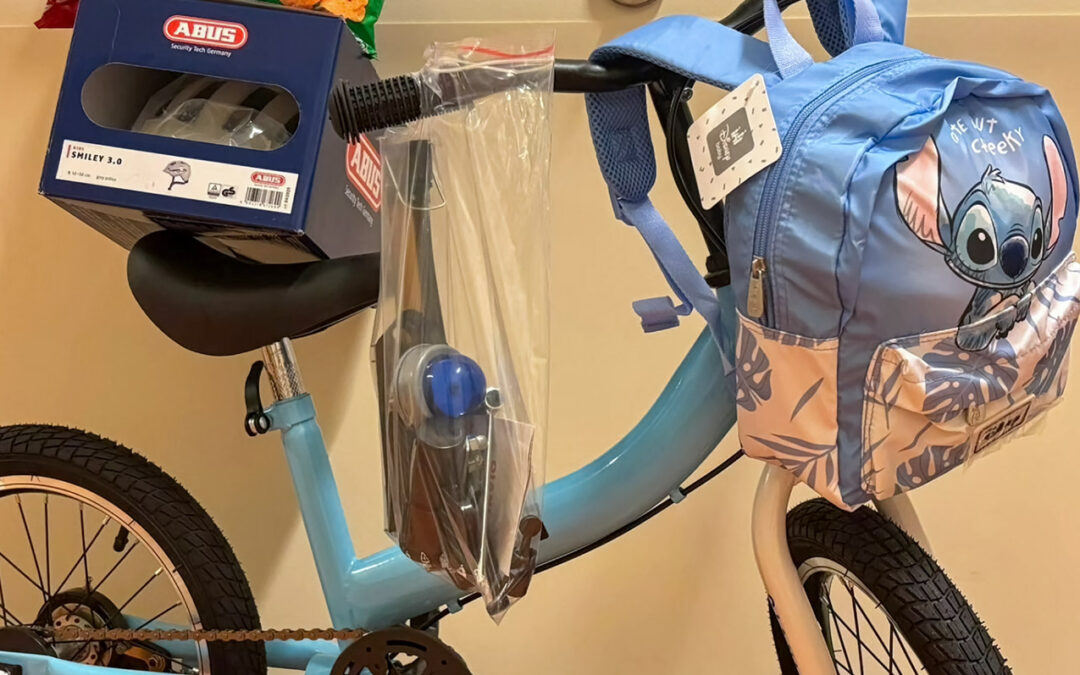Ein neues Fahrrad als Herzenswunsch für den kleinen Lennox