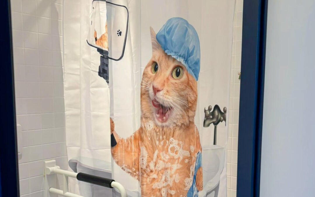 Es gibt neue Duschvorhänge für die Kids auf der Kinderkrebsstation – so macht Duschen Spaß