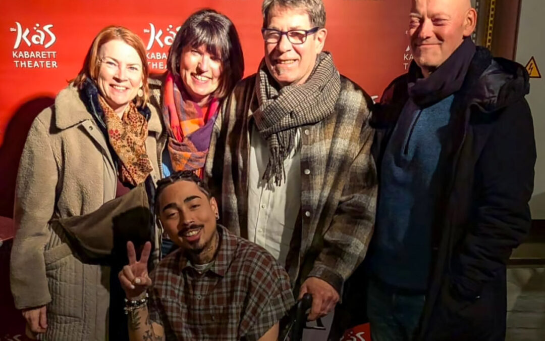 Unsere Conny ist zum Programm „Fallschirmspringer“ eingeladen worden