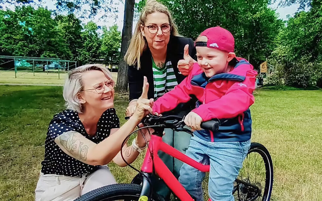 Ein besonderes Fahrrad für den 4-jährigen Levin durch eine Herzensaktion